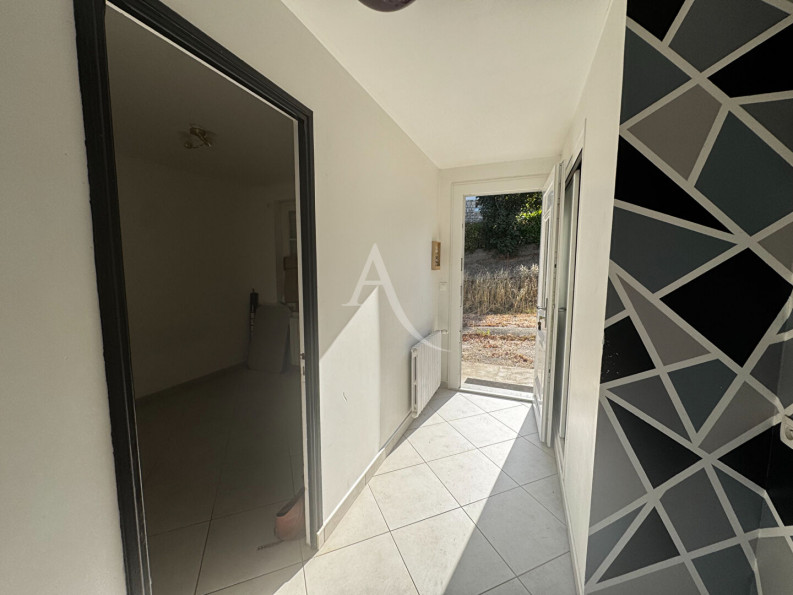 à vendre Maison
Puy L Eveque
- Photo 2