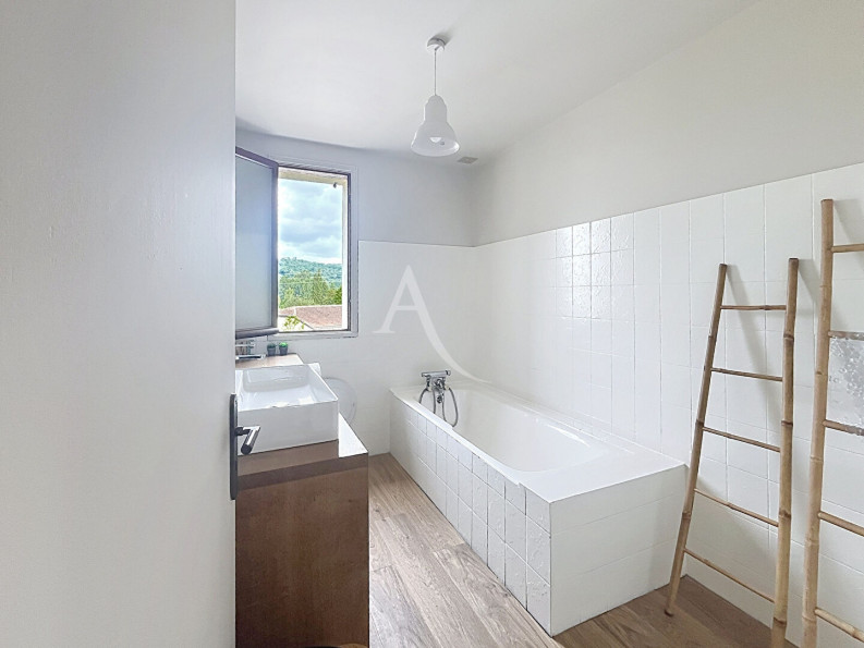 à vendre Maison
Prayssac
- Photo 7