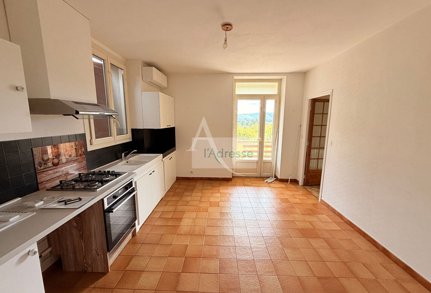 vente Maison
Duravel
- Photo 10