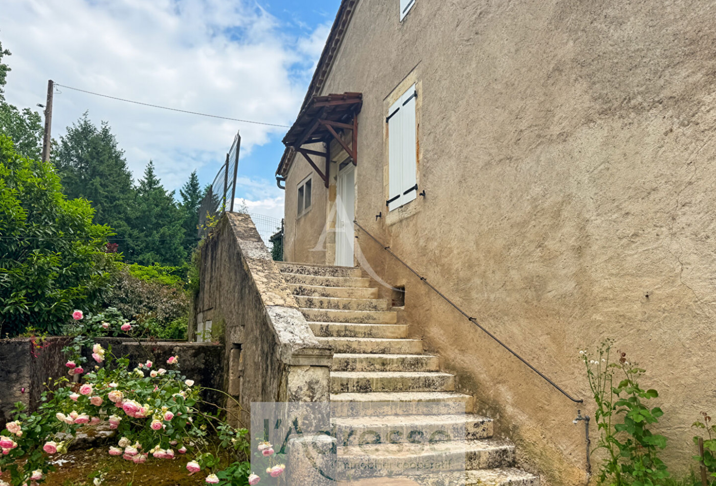 vente Maison
Vire Sur Lot
- Photo 2