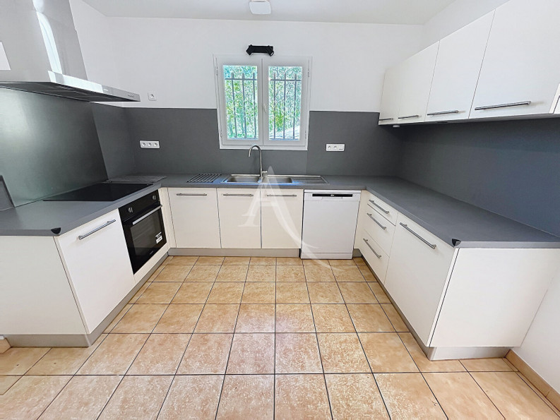 for sale Maison
Puy L Eveque
- Photo 7