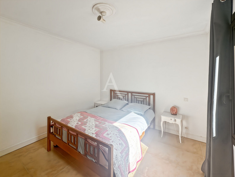 à vendre Maison
Puy L Eveque
- Photo 10