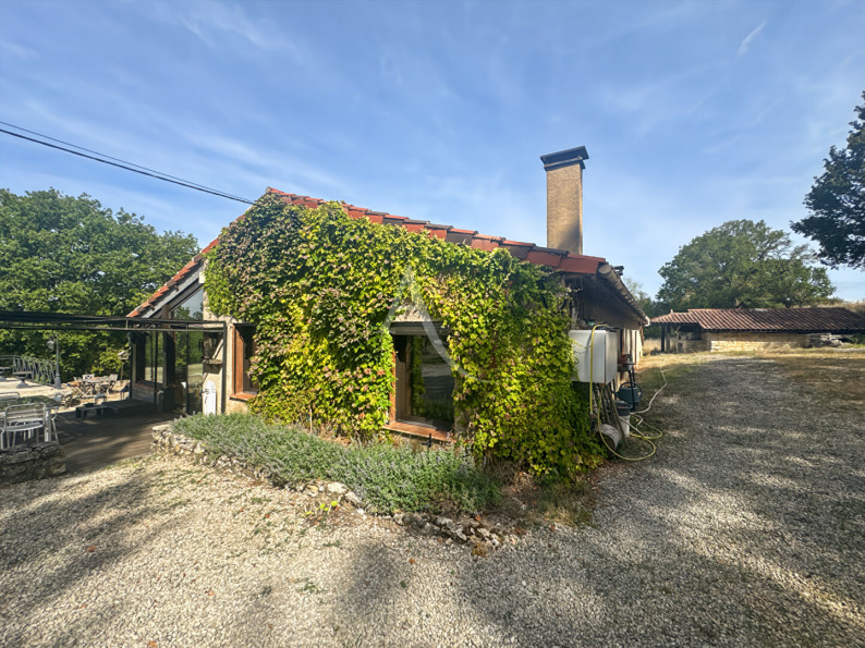 à vendre Maison
Puy L Eveque
- Photo 4