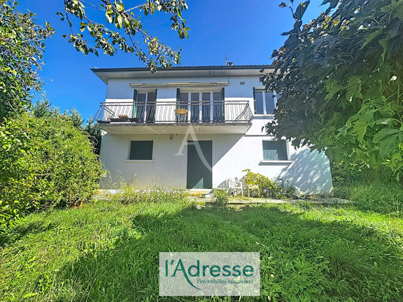à vendre Maison
Puy L Eveque
- Photo 1