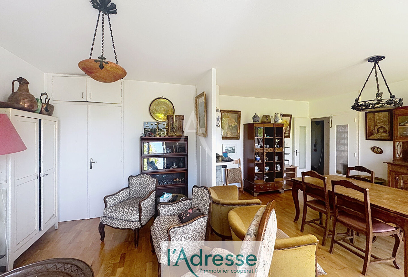 vente Maison
Puy L Eveque
- Photo 4