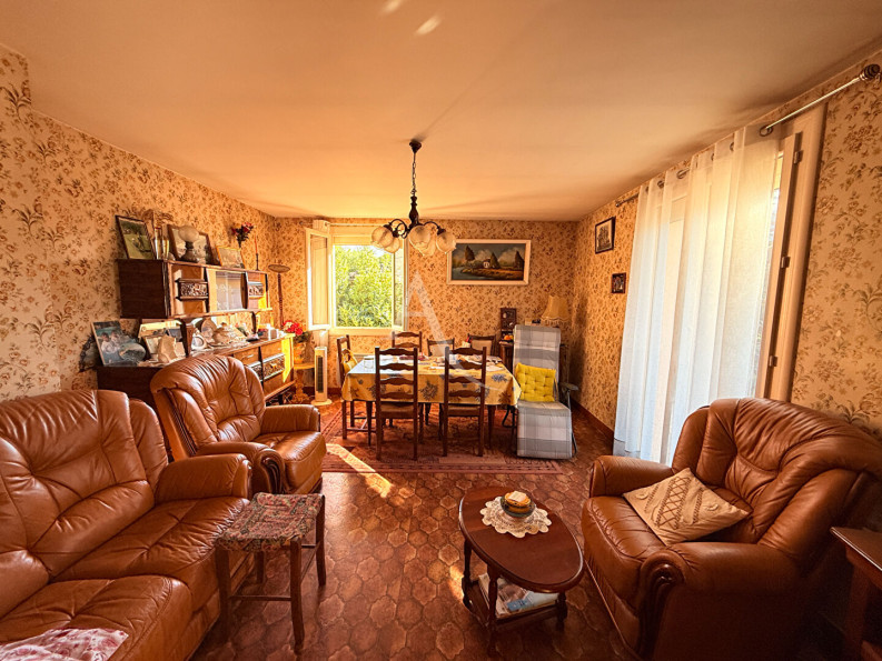 à vendre Maison
Cahors
- Photo 3