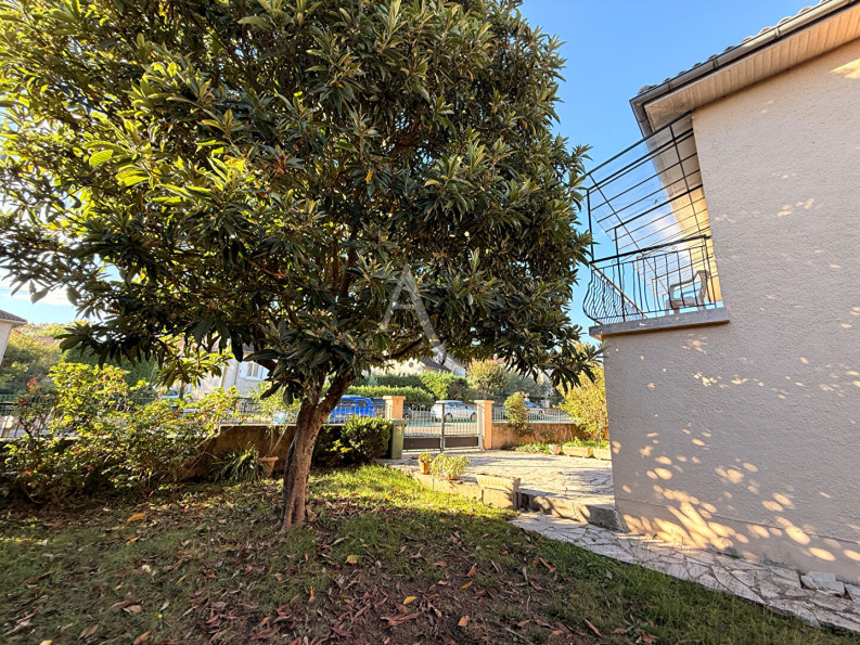à vendre Maison
Cahors
- Photo 7
