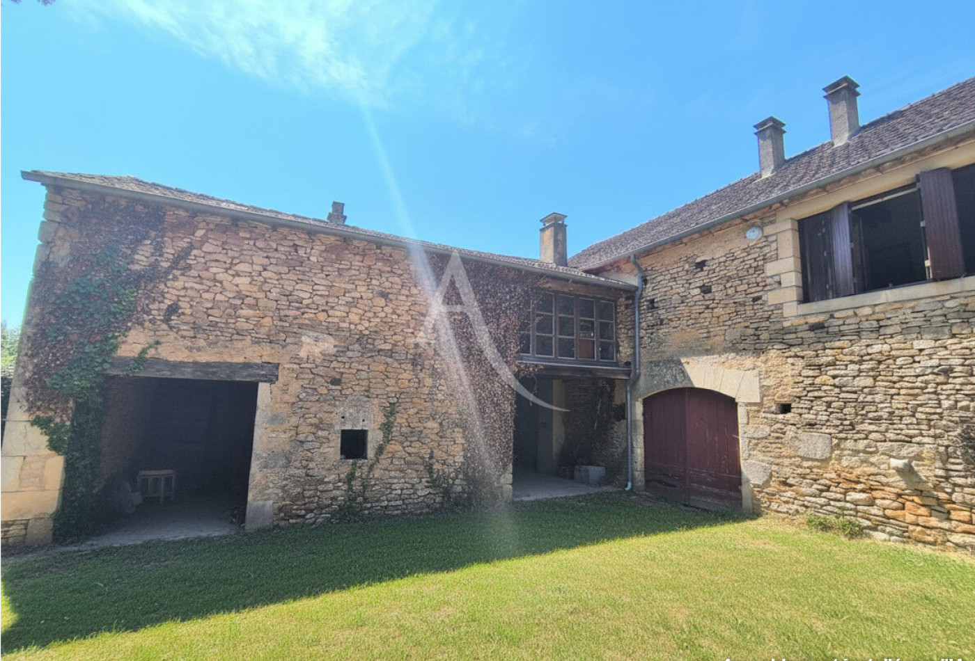 vente Maison
Frayssinet Le Gelat
- Photo 3