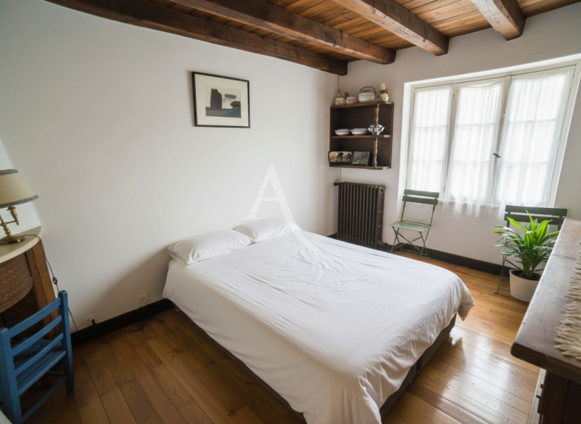 à vendre Maison
Frayssinet Le Gelat
- Photo 6