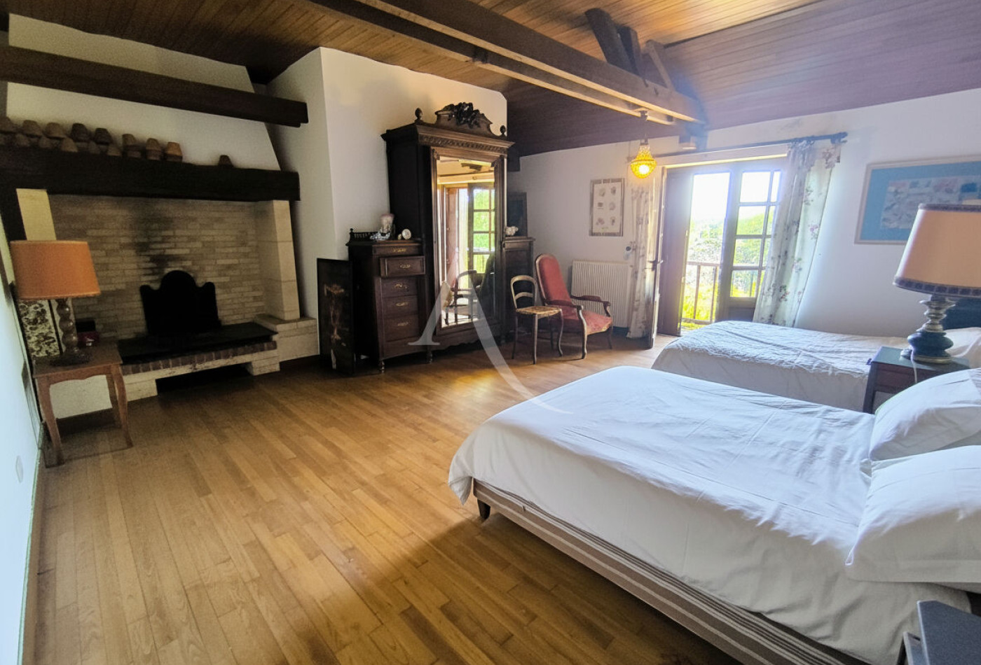 vente Maison
Frayssinet Le Gelat
- Photo 9