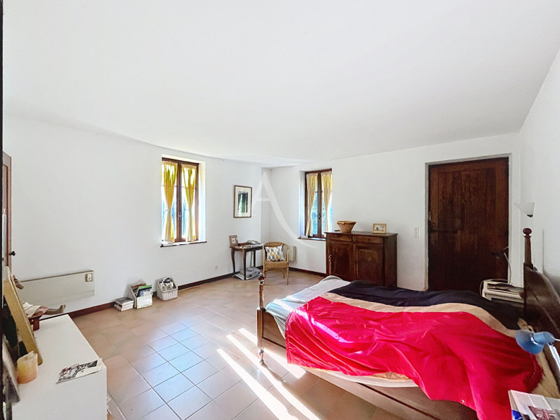 à vendre Maison
Puy L Eveque
- Photo 9