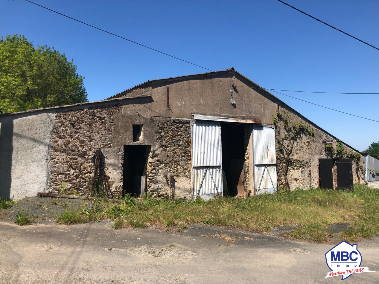 vente Grange Mauges-sur-loire - Photo 1