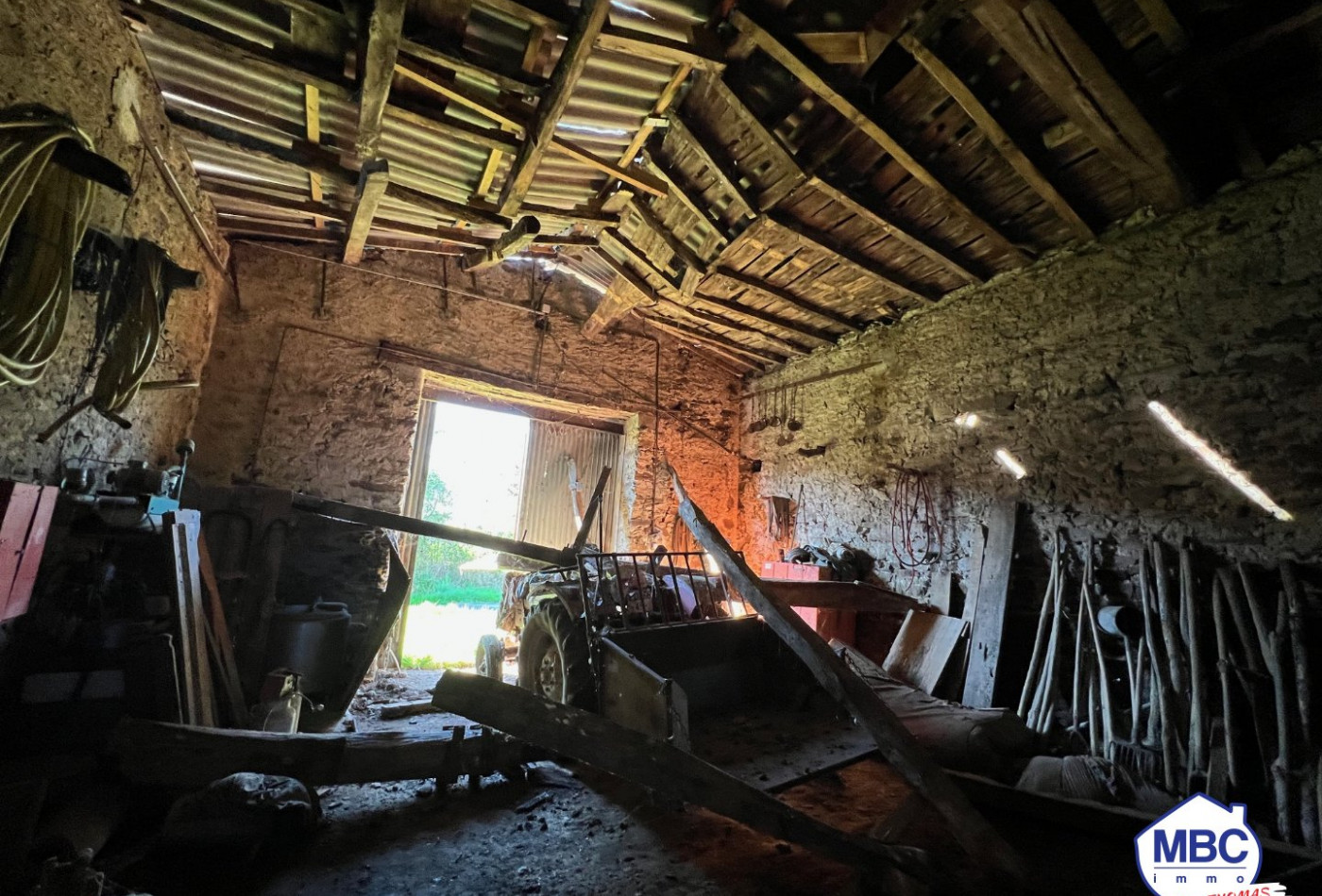 vente Grange Mauges-sur-loire - Photo 3