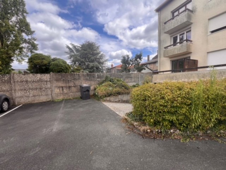 location Local commercial Saint Pierre Montlimart - Photo 7