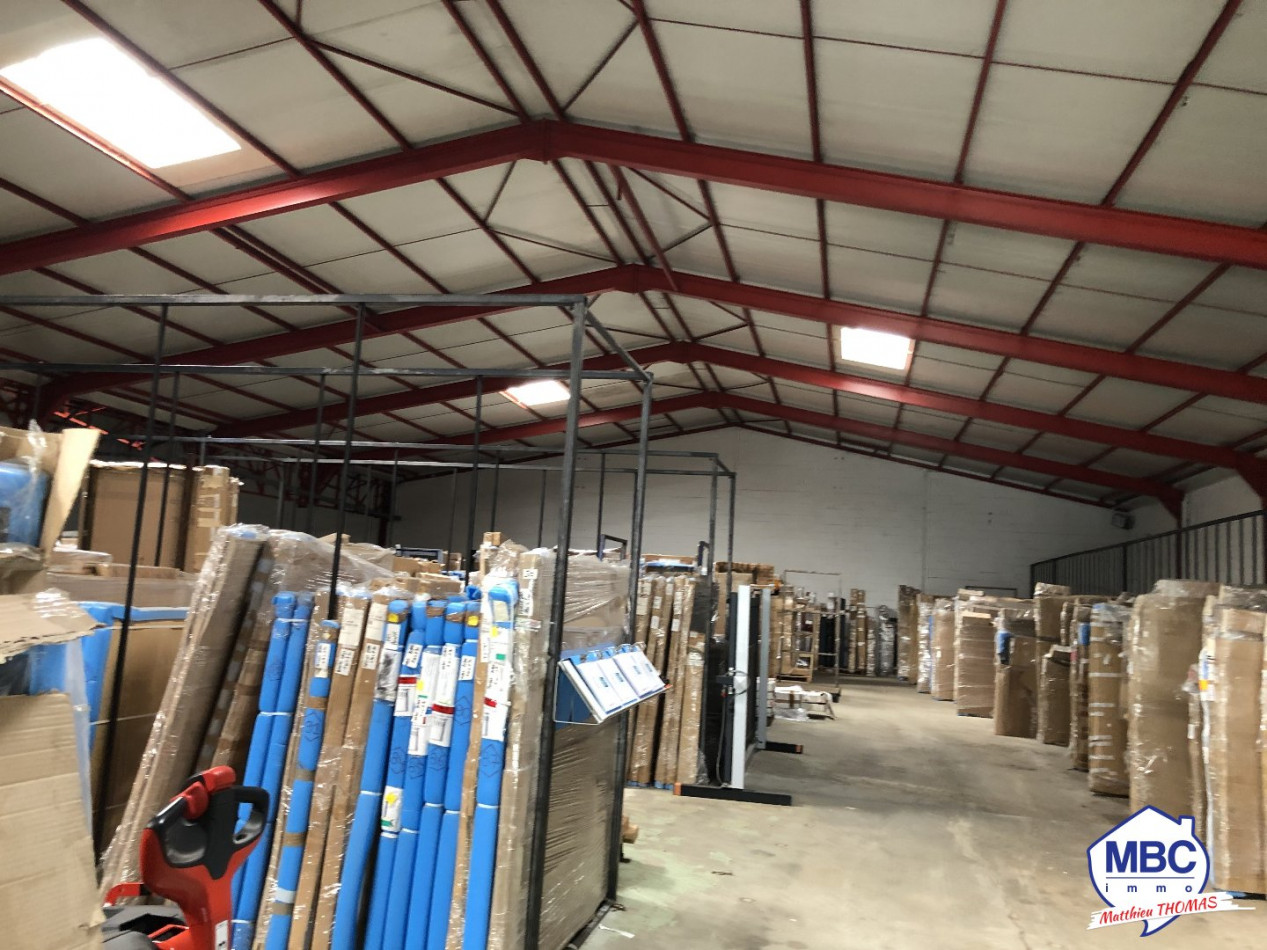 sale Entrepot Cholet - Photo 3