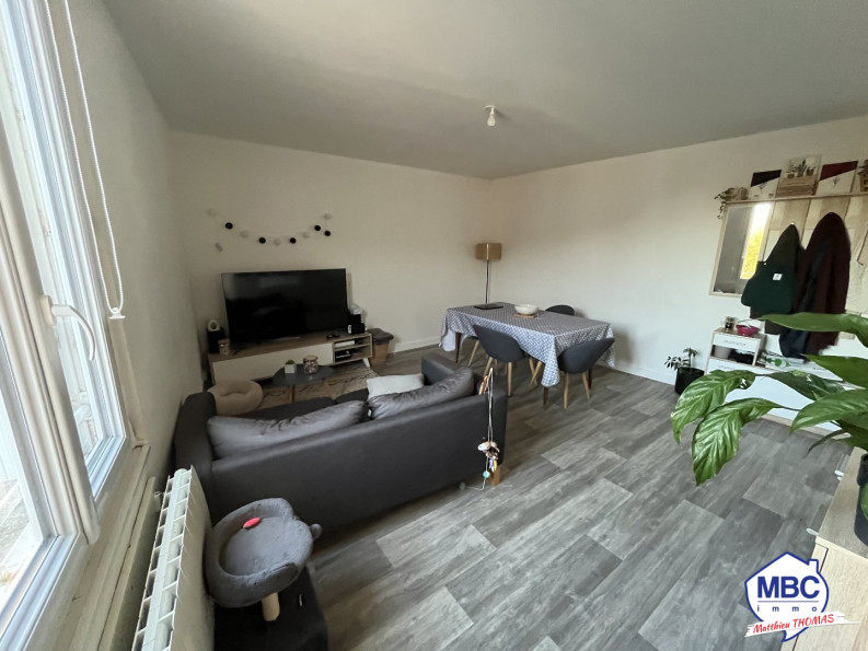 location Appartement Saint Florent Le Vieil - Photo 2