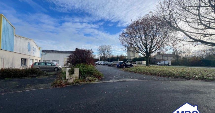 location Local commercial Beaupreau