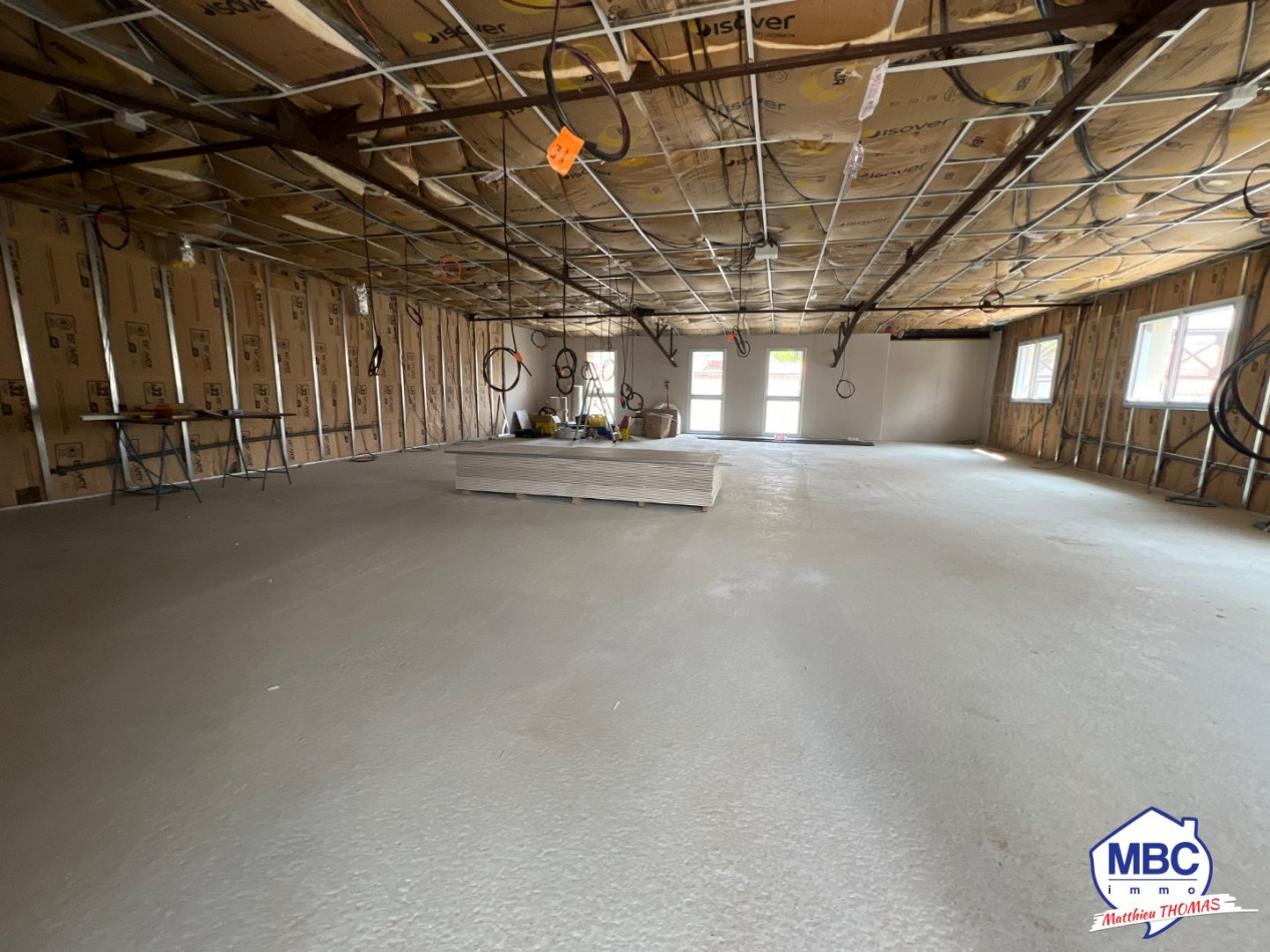 location Local commercial Beaupreau En Mauges - Photo 4