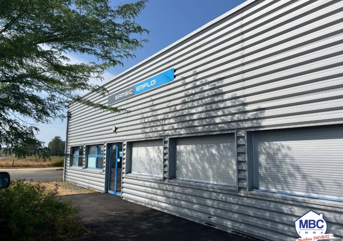 location Local commercial Beaupreau En Mauges