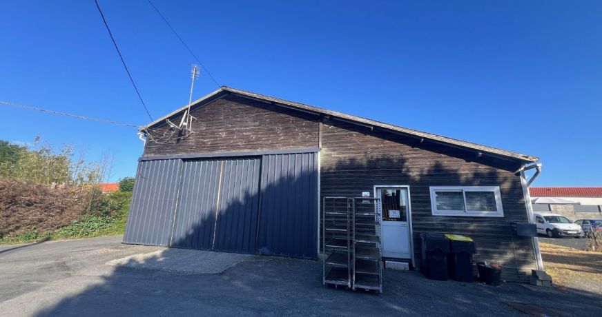 location Local commercial Beaupreau En Mauges