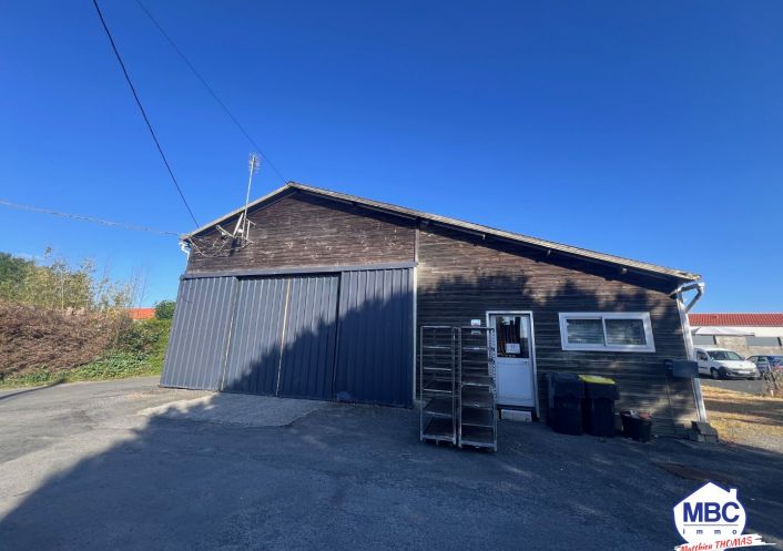 location Local commercial Beaupreau En Mauges