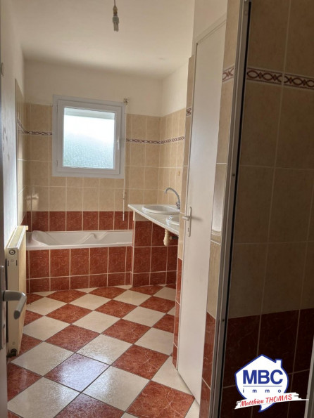 vente Maison Sevremoine - Photo 8