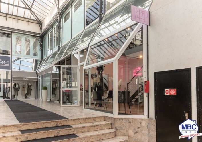 location Local commercial Cholet