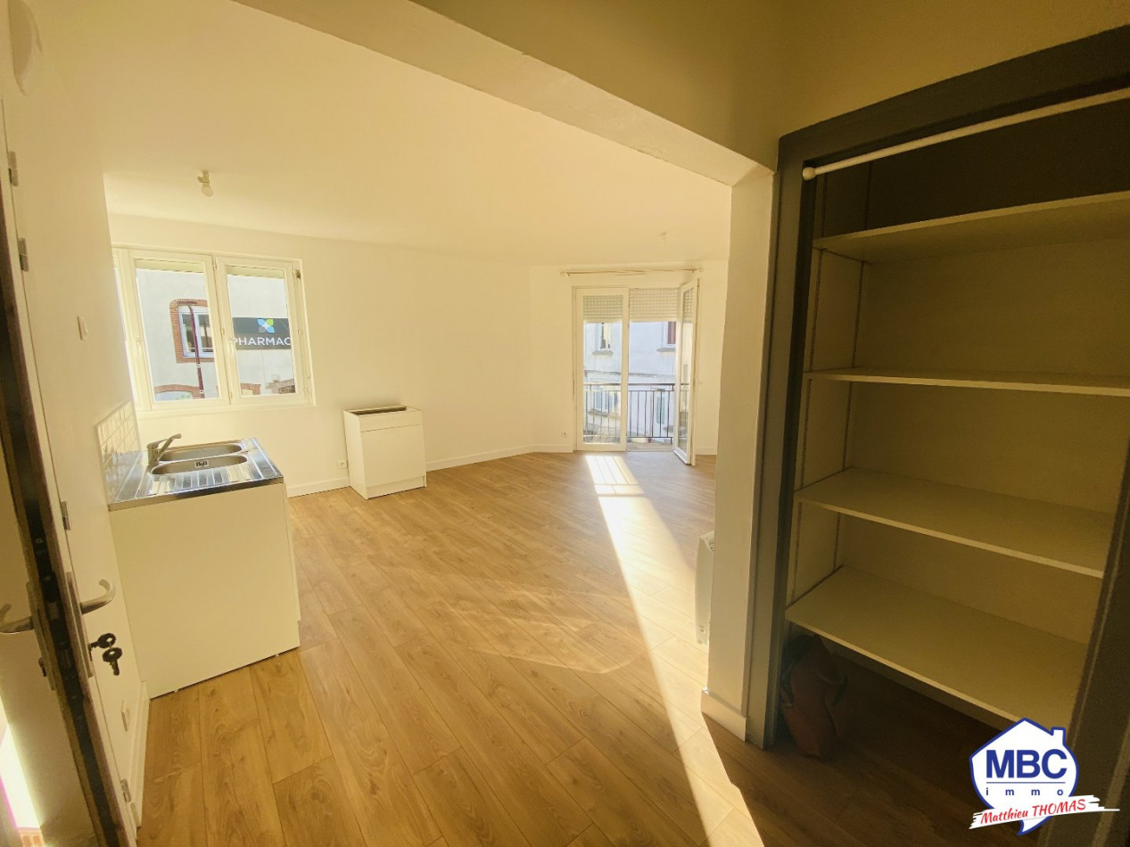 location Appartement Beaupreau En Mauges - Photo 2