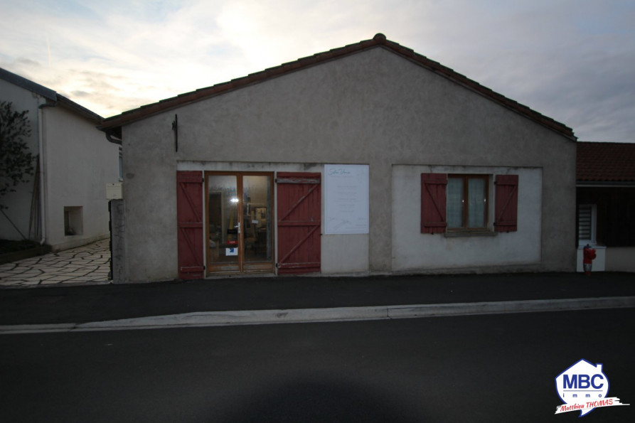 vente Pavillon Le Marillais - Photo 1