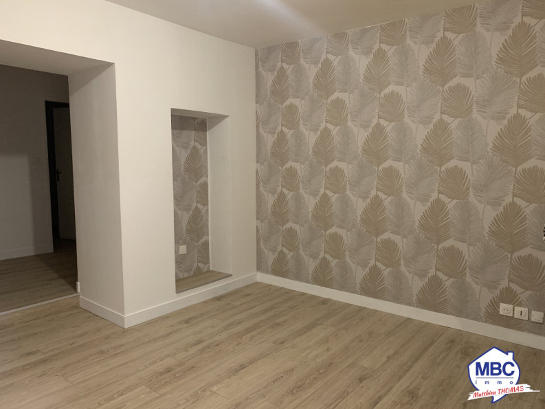 location Appartement Saint Florent Le Vieil - Photo 1