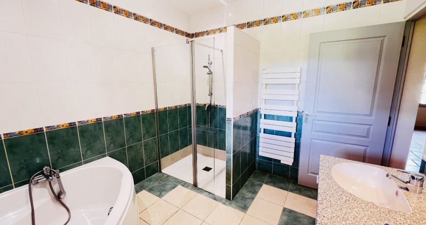 vente Villa Vallet