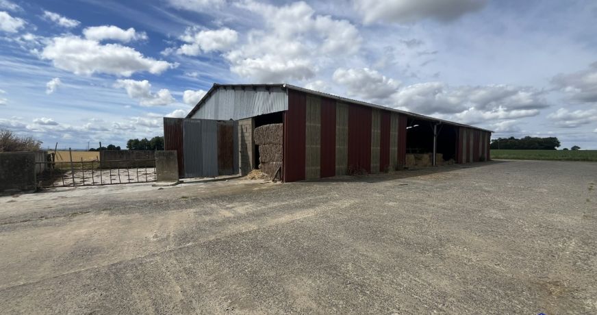 vente Bâtiment Mauges-sur-loire
