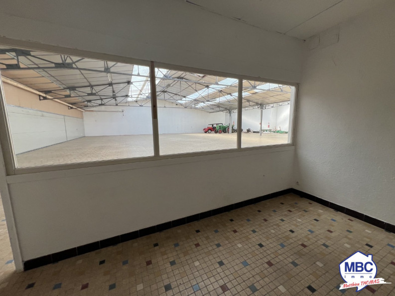location Bâtiment Mauges-sur-loire - Photo 3