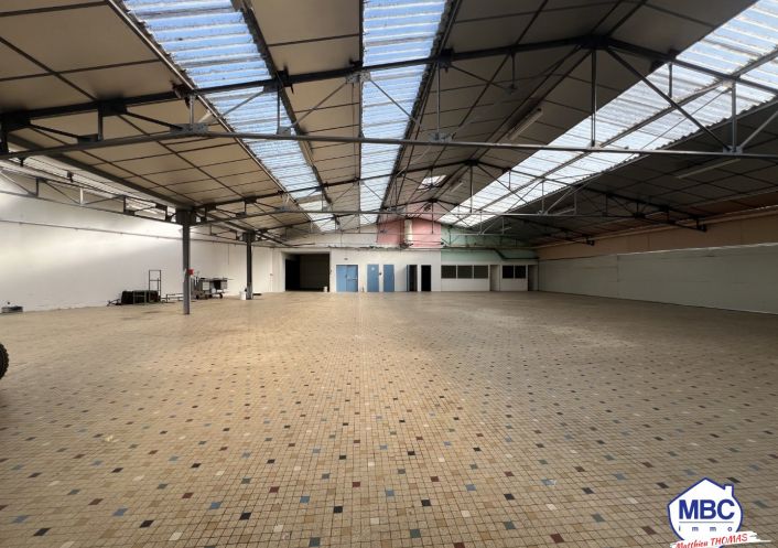 location Bâtiment Mauges-sur-loire