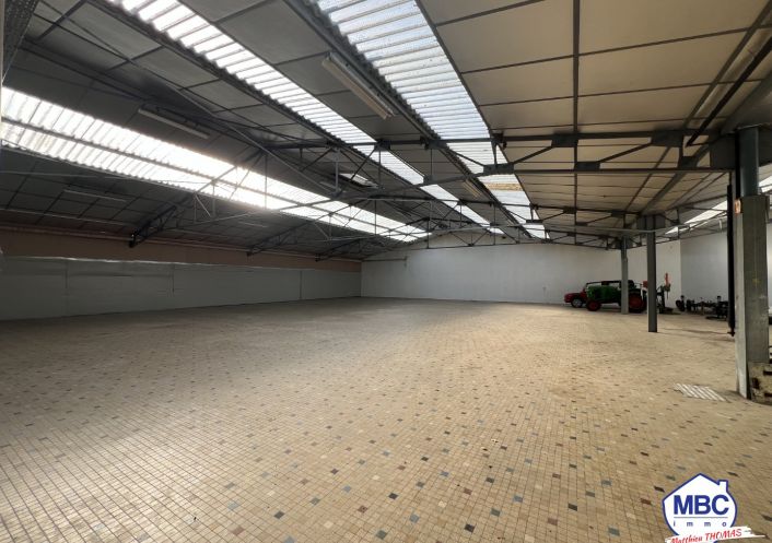 location Bâtiment Mauges-sur-loire