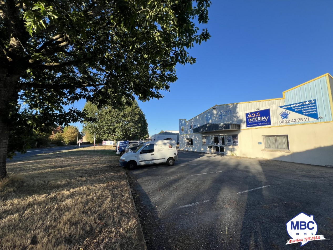 location Local commercial Beaupreau En Mauges - Photo 9