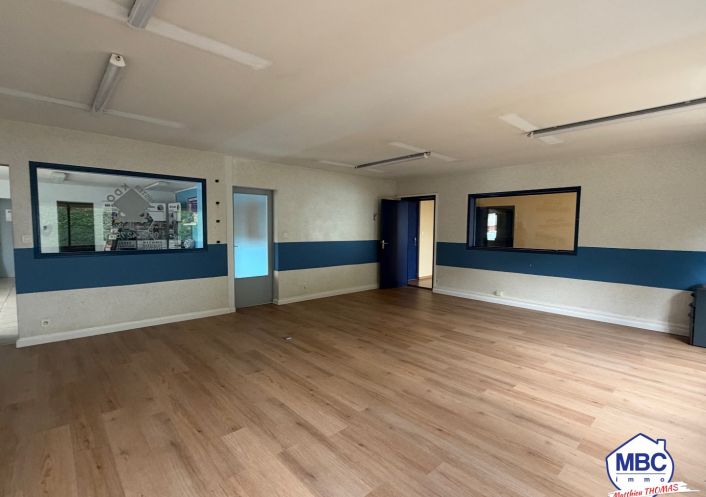 location Local commercial Beaupreau En Mauges