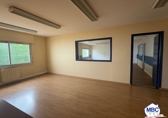 location Local commercial Beaupreau En Mauges
