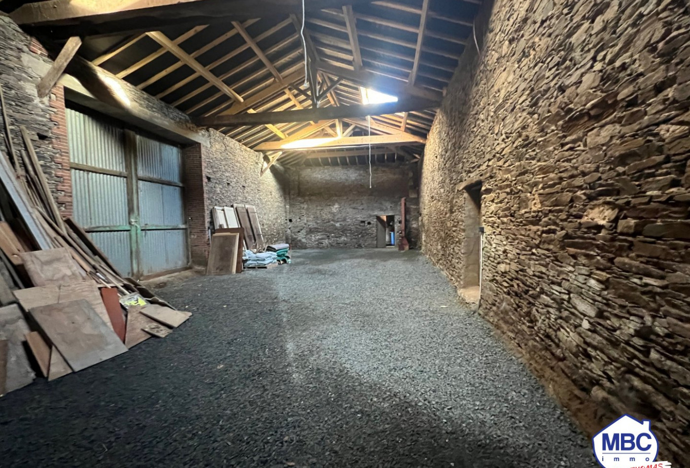 location Bâtiment Beaupreau En Mauges - Photo 6