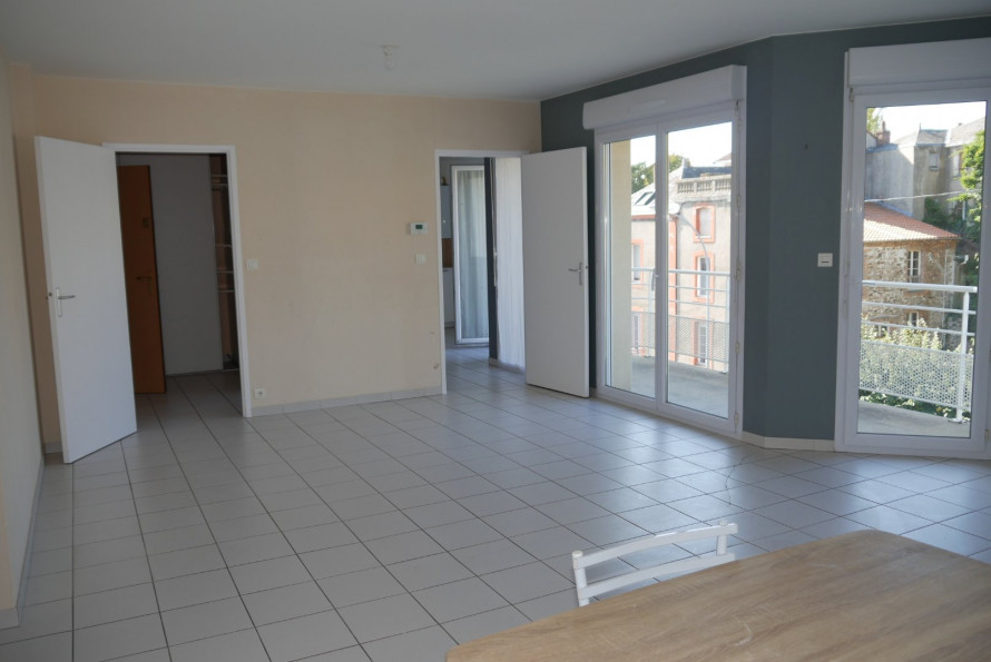 location Appartement terrasse Cholet - Photo 3