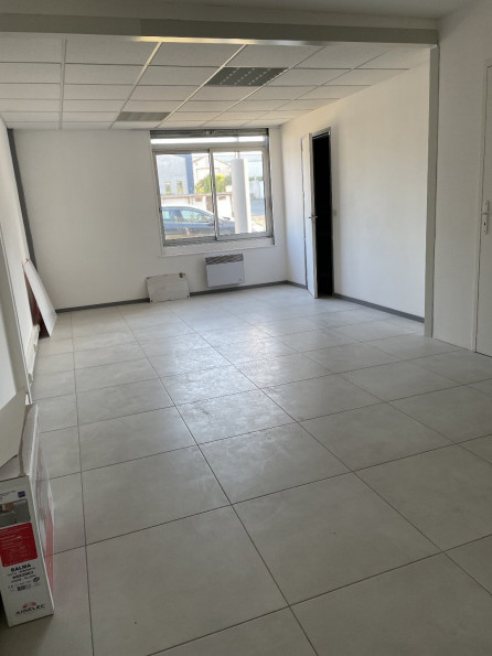 location Locaux d'activité Cholet - Photo 2