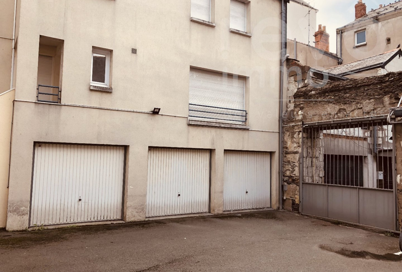 location Garage Angers - Photo 1