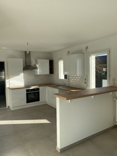 location Maison Trelaze - Photo 1