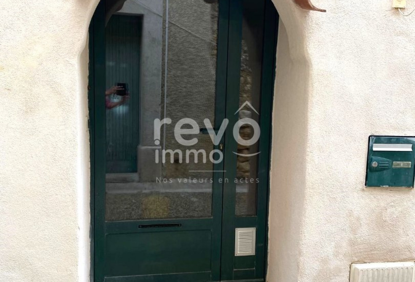 vente Studio Le Pouget - Photo 10