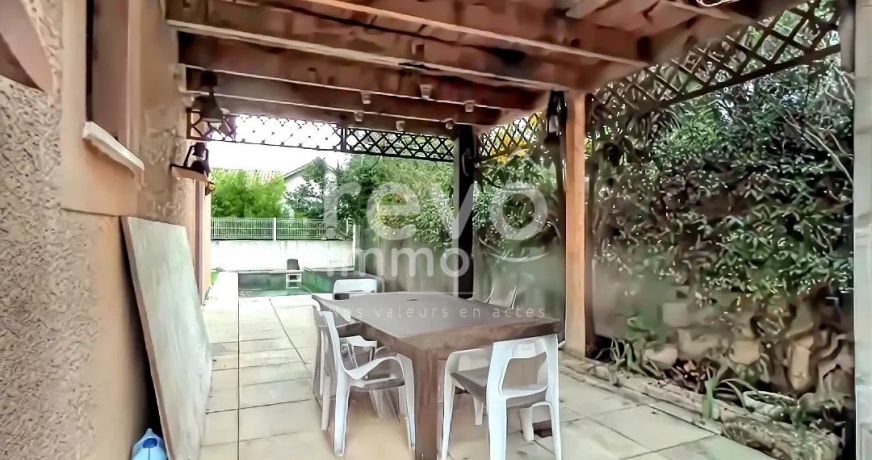 vente Villa Montbazin