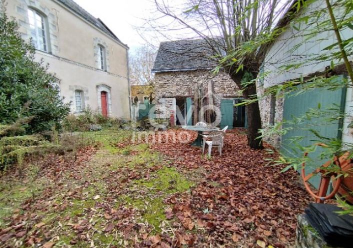 à vendre Demeure de ville et village Denee