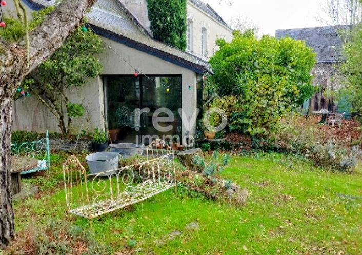 à vendre Demeure de ville et village Denee