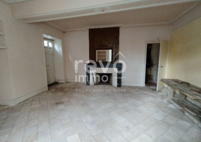 à vendre Demeure de ville et village Denee