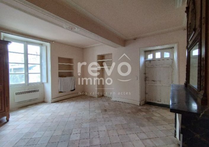 à vendre Demeure de ville et village Denee