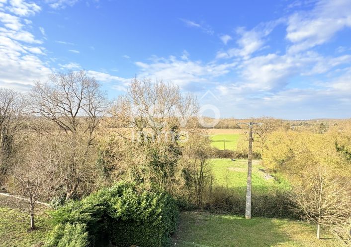 à vendre Appartement Murs Erigne